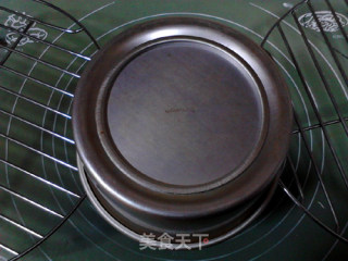 焙煎芝麻沙拉汁戚风蛋糕的做法步骤：13