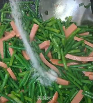 豇豆炒火腿的做法步骤：6