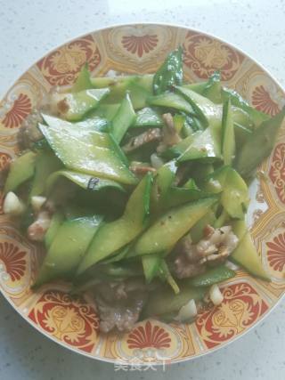 黄瓜片炒肉的做法步骤：8