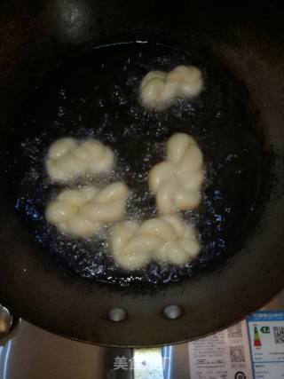 松软麻花的做法步骤：6