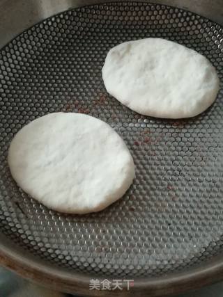 烙馅饼的做法步骤：11