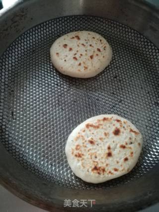 烙馅饼的做法步骤：13