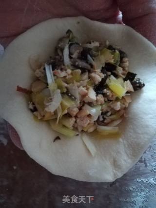 煎馅饼的做法步骤：5