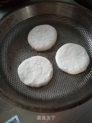 煎馅饼的做法步骤：9