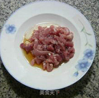 泡菜瘦肉丝炒饭的做法步骤：5