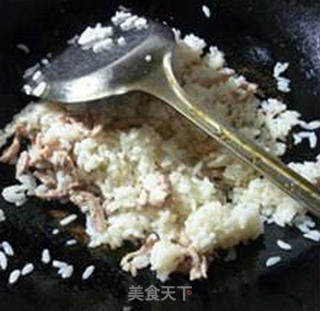 泡菜瘦肉丝炒饭的做法步骤：8