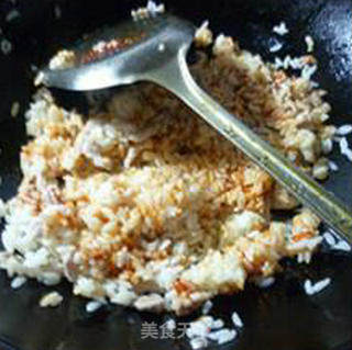 泡菜瘦肉丝炒饭的做法步骤：10