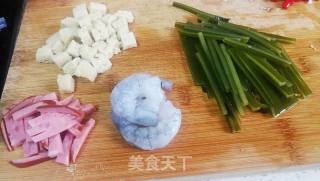胡辣汤的做法步骤：1