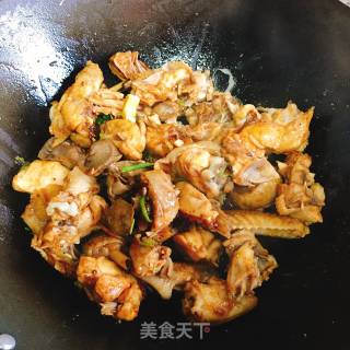 四季豆烧公鸡的做法步骤：5