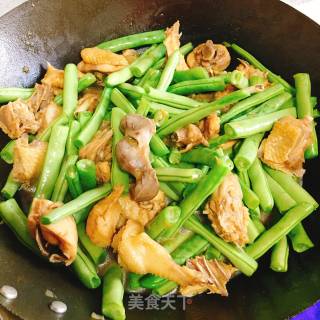 四季豆烧公鸡的做法步骤：7