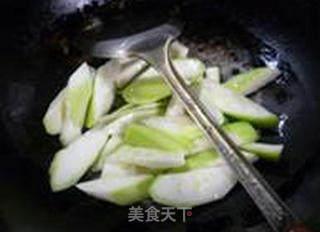 枸杞炒夜开花的做法步骤：4