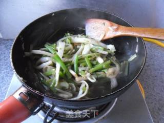白菜条炒芹菜的做法步骤：10