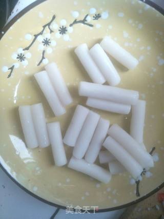鲜菌年糕汤的做法步骤：2