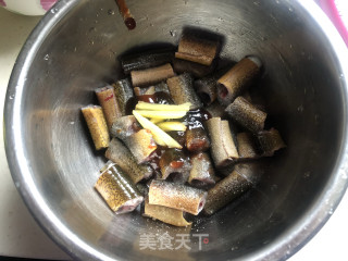 黄鳝煲仔饭的做法步骤：2