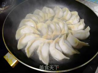 三鲜煎饺的做法步骤：6