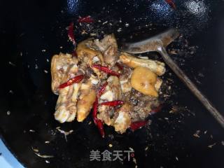 回锅麻辣孜然猪蹄的做法步骤：7
