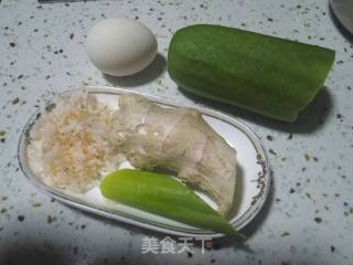 萝卜粉丝鸡蛋汤的做法步骤：1