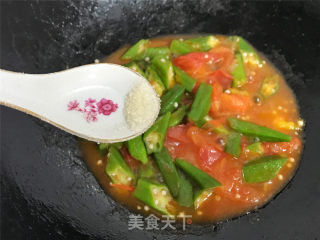 秋葵西红柿的做法步骤：6