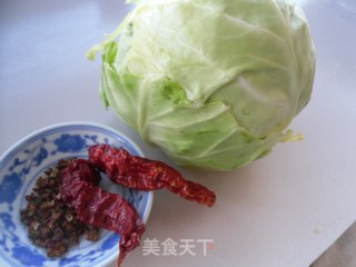 爆炒绿甘蓝的做法步骤：1