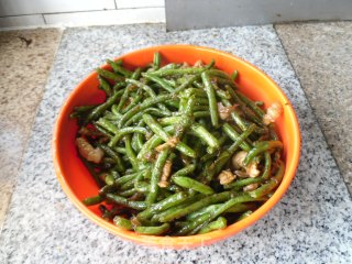 煸炒四季豆的做法步骤：13
