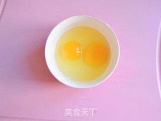 牛肉香肠抱蛋的做法步骤：5