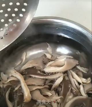 平菇肉片的做法步骤：4