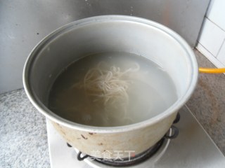 蛋花打卤面的做法步骤：2