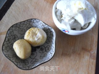 蛋黄焗地瓜的做法步骤：2