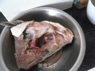 冬阴功鱼头的做法步骤：1