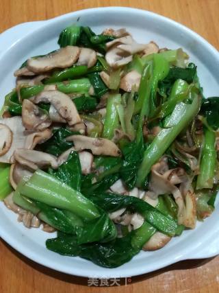 草菇青菜的做法步骤：5