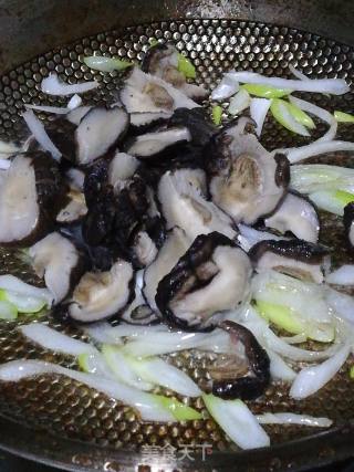 香菇青菜的做法步骤：3