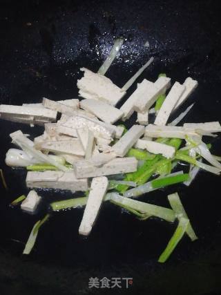松花素炒的做法步骤：3