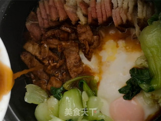 腊肉煲仔饭的做法步骤：9