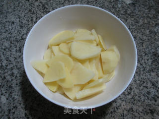 酱肉蒸土豆的做法步骤：4