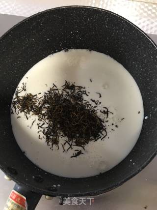 奶茶的做法步骤：4