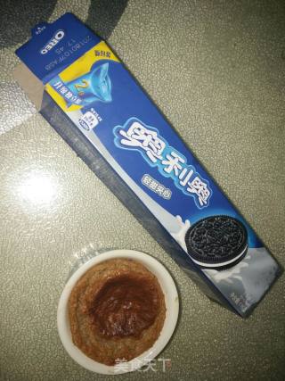 金达莱盆景杯子蛋糕的做法步骤：1