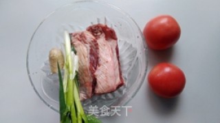 番茄牛肉汤的做法步骤：1