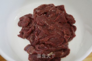 爆炒猪肝的做法步骤：1