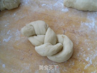 编花小面包的做法步骤：9