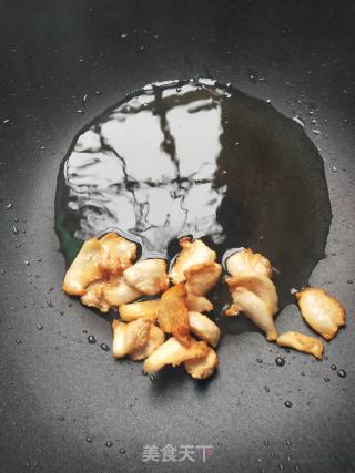 粉条木耳炒肉的做法步骤：2