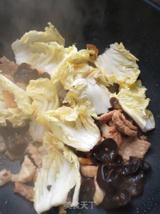 粉条木耳炒肉的做法步骤：7