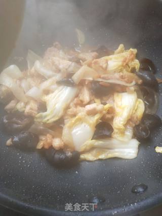 粉条木耳炒肉的做法步骤：9