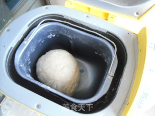 刀切面包卷的做法步骤：2