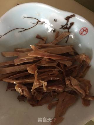 墨鱼土鸡汤的做法步骤：2
