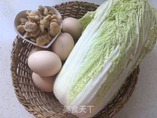 鸡蛋白菜煲的做法步骤：1