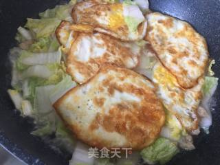 鸡蛋白菜煲的做法步骤：6