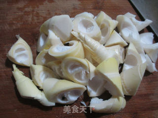 鲍鱼烧雷笋的做法步骤：3