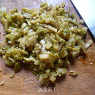 榨菜梅豆肉馅饺子的做法步骤：6