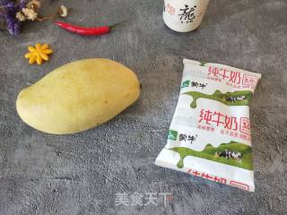 芒果奶昔的做法步骤：1