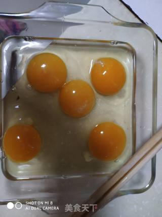 老式蒸鸡蛋糕的做法步骤：2